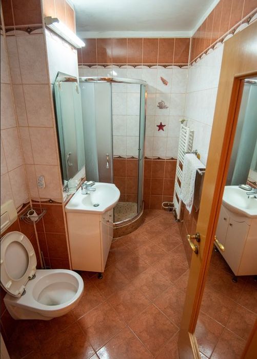 Apartament cu 3 camere strada Cerbului zona Han