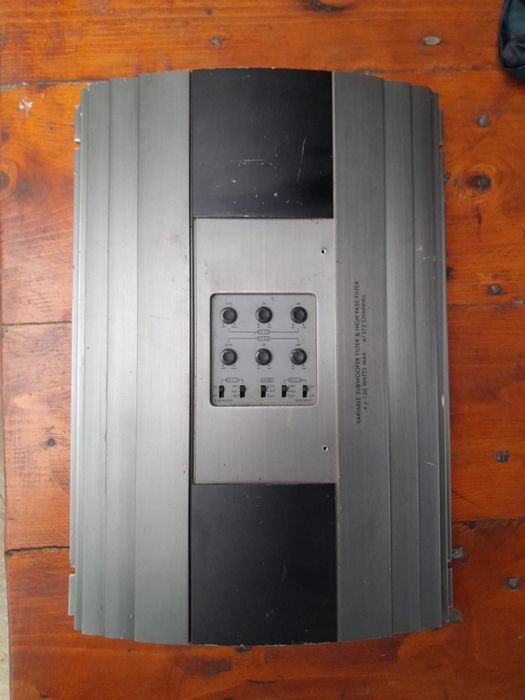 Amplificator auto  Magnat Century 520