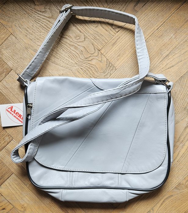 Завивка и кожена чанта НОВА