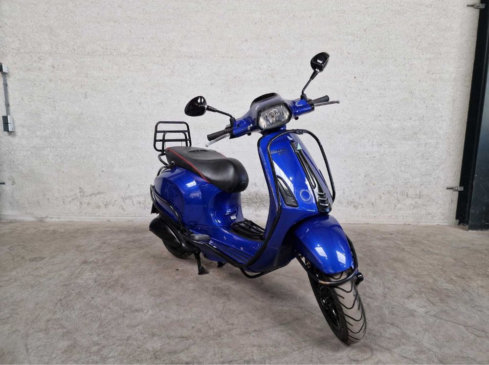 Vespa SPRINT 4T 50cc  Fara Permis de conducere