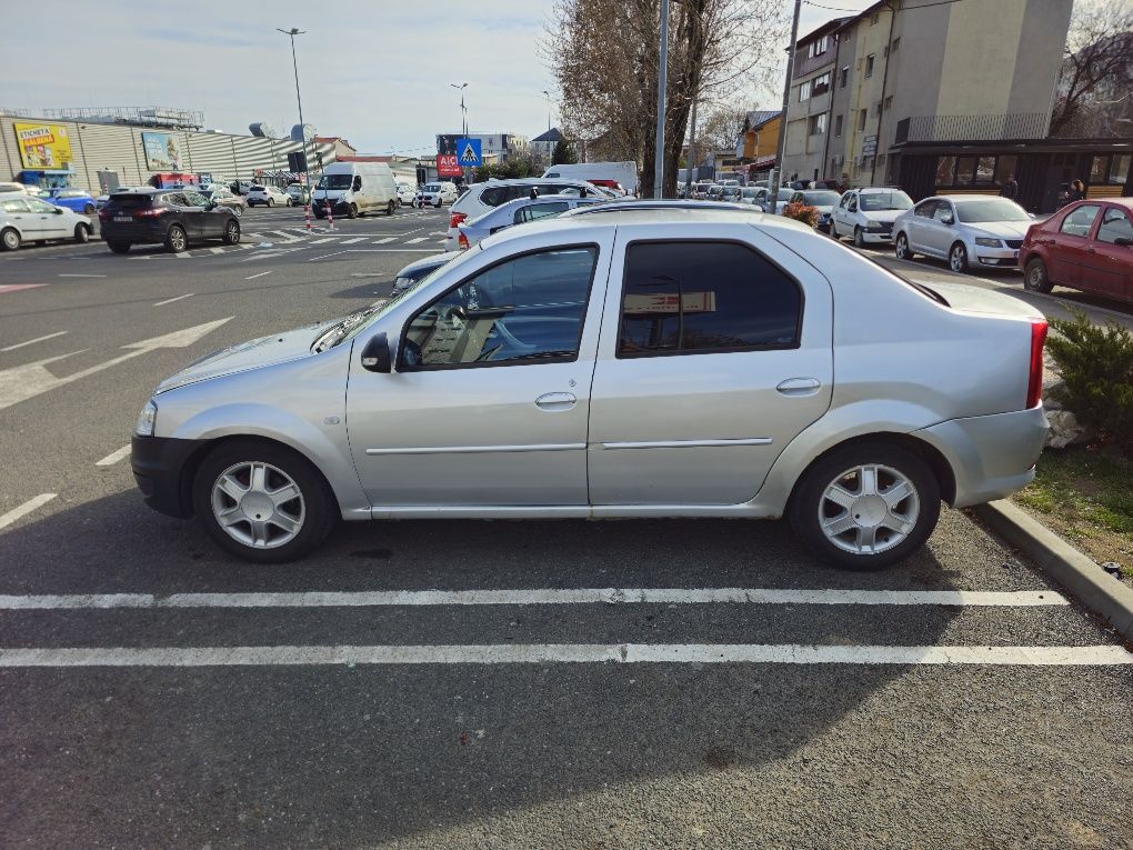 Vand Dacia Logan 2011