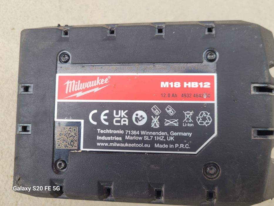 Acumulator 12 ah milwaukee