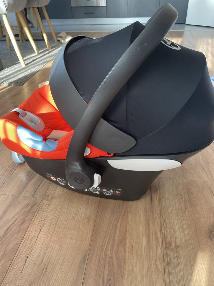 Кошница за кола Cybex Aton M