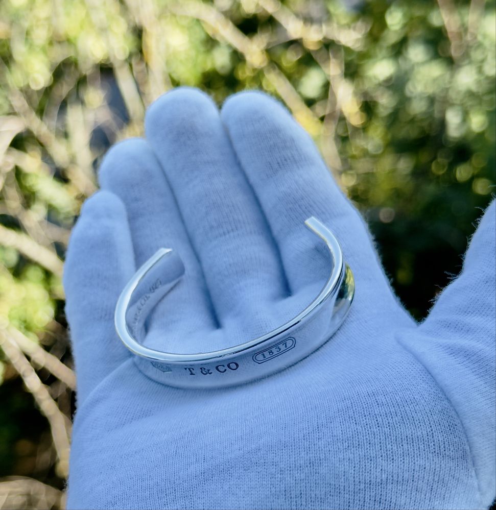 Brățară tip manșetă lată Tiffany & Co 1837 din argint sterling 925