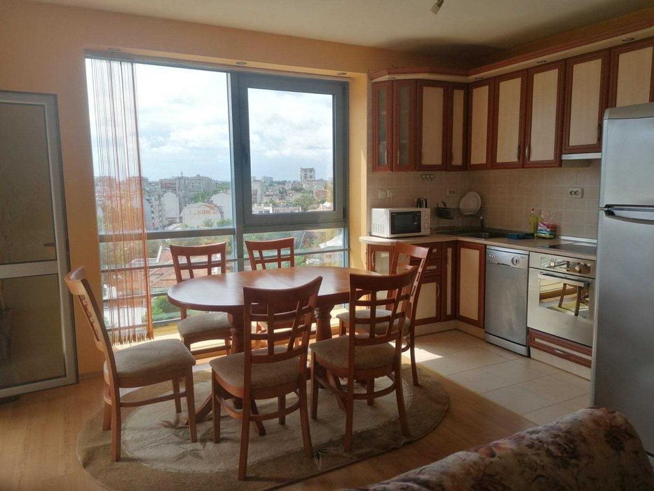 Двустаен апартамент под наем в кв. Кючук Париж