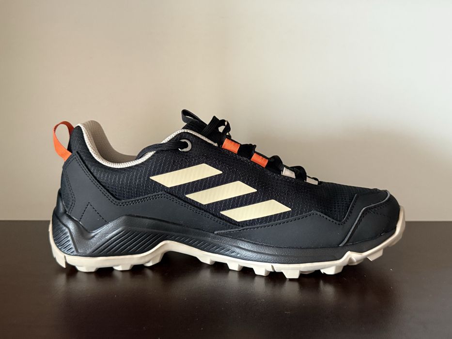 ADIDAS Terrex Eastrail GORE-TEX Налични 40.5н 25.5см 41н 26см Стелка