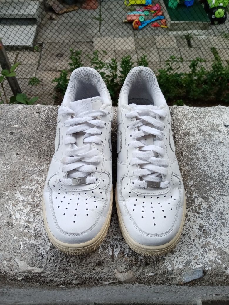 Nike Air Force 1