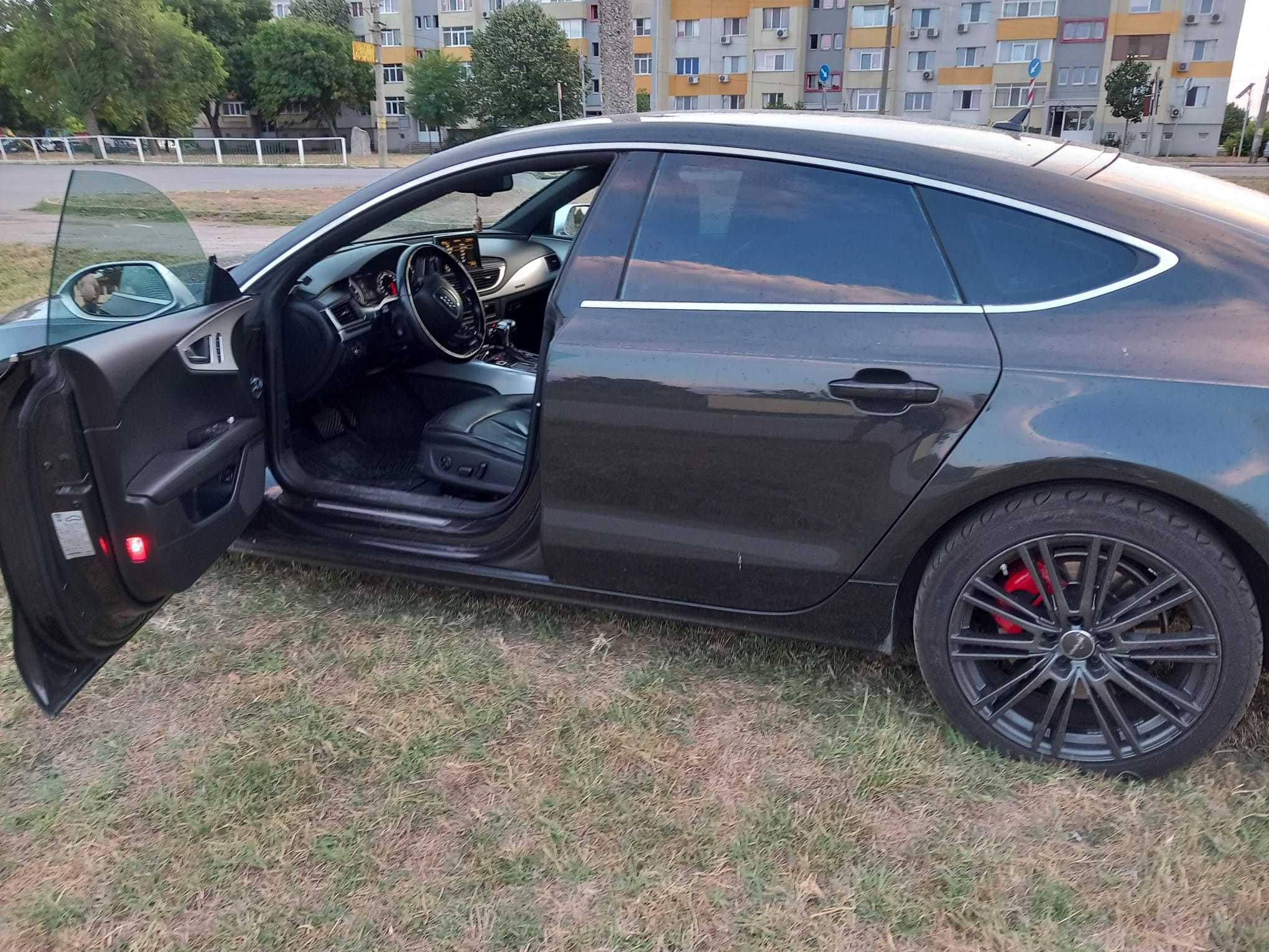 Audi S7  2011 г се продава спешно