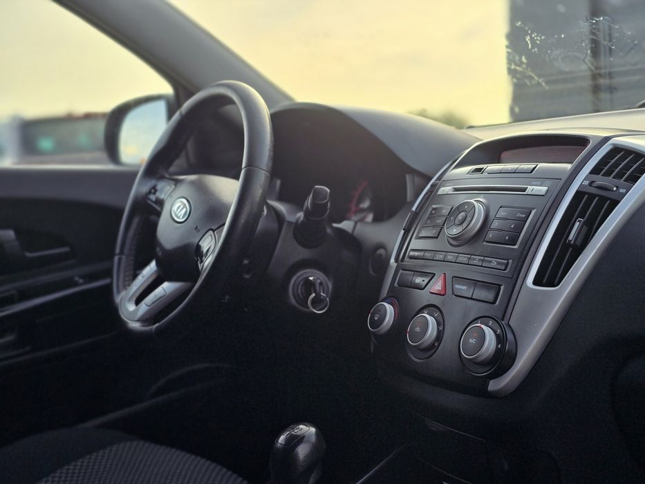 Kia Ceed 1.4mpi 2012 posibilitate RATE
