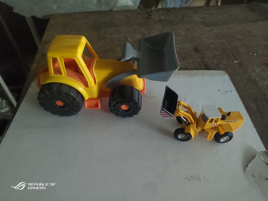 подарявам детски   играчки