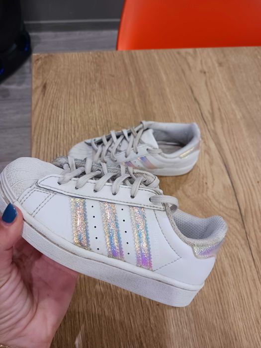 Оригинални детски маратонки на Adidas