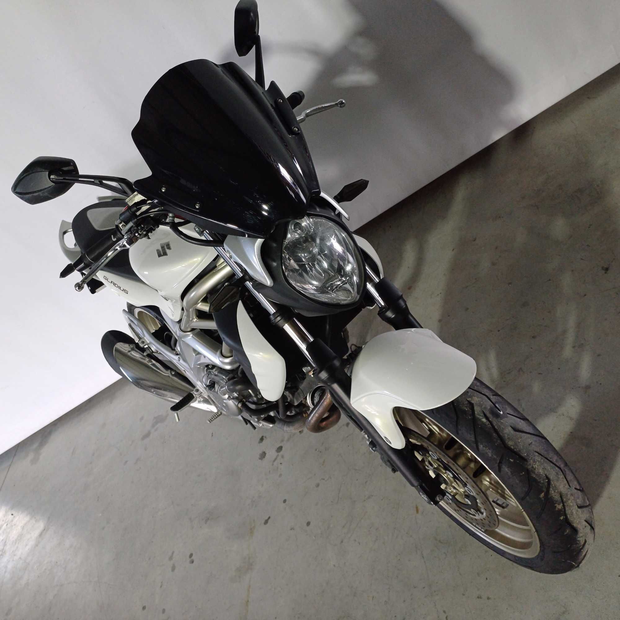 Motocicleta Suzuki Gladius 650 | S01384 | motomus.ro