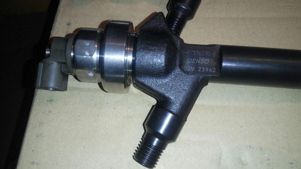 Vand injector injectoare diesel Opel Astra J A17DTR