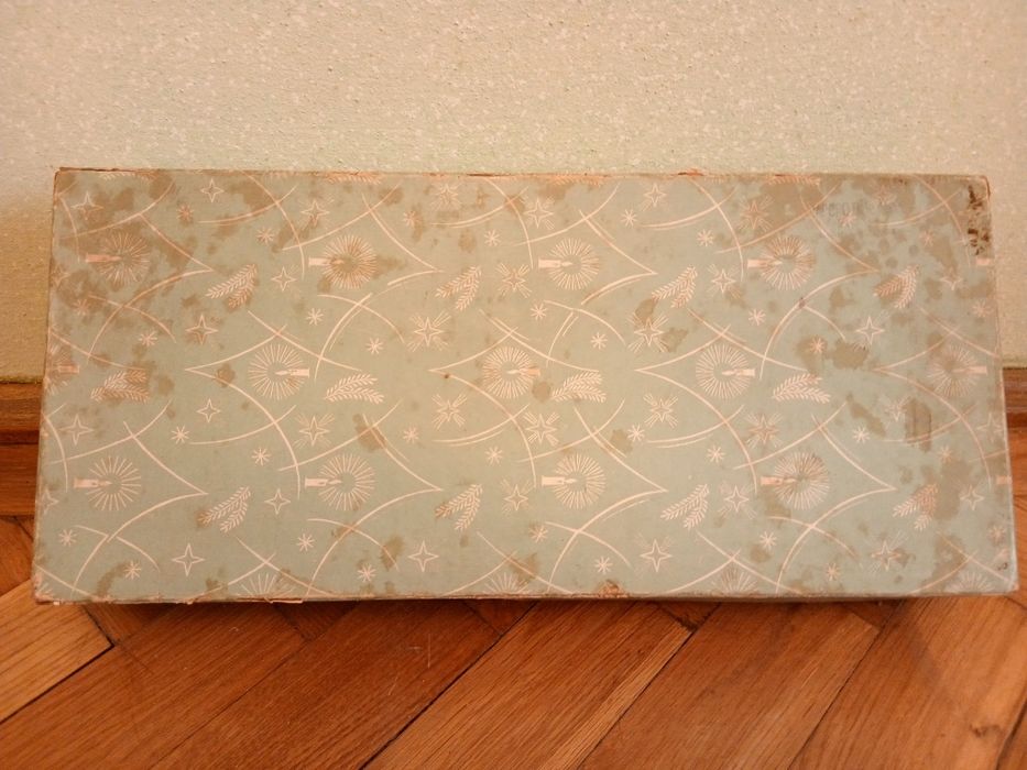 Instalatie vintage pom Craciun cu 16 lumanari, perfect functionala