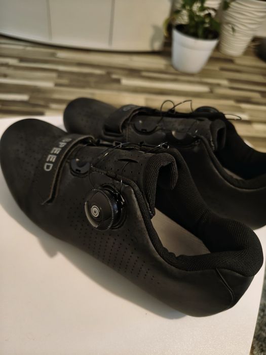 Papuci pentru ciclism