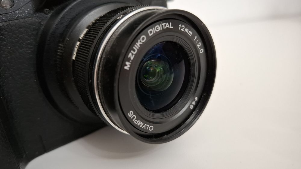 Panasonic gh4R zuiko 12mm