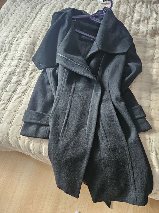 Палто  ZARA  L  !!