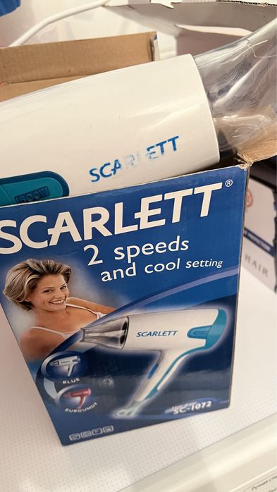 Продам фен Scarlett