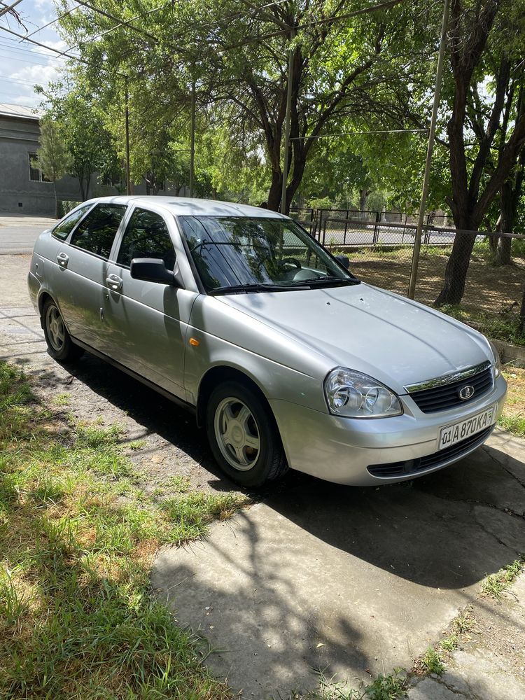 Продается Lada Priora 2172, хетчбек, 1,6 мотор