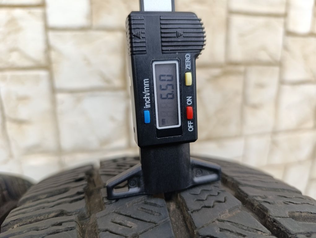 Гуми Michelin 205/75/16/C Agilis Alpine