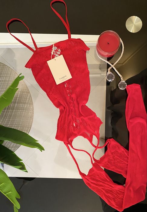 Секси мрежести чорапи с тиранти