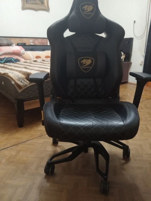 Игровое кресло кугар cougar