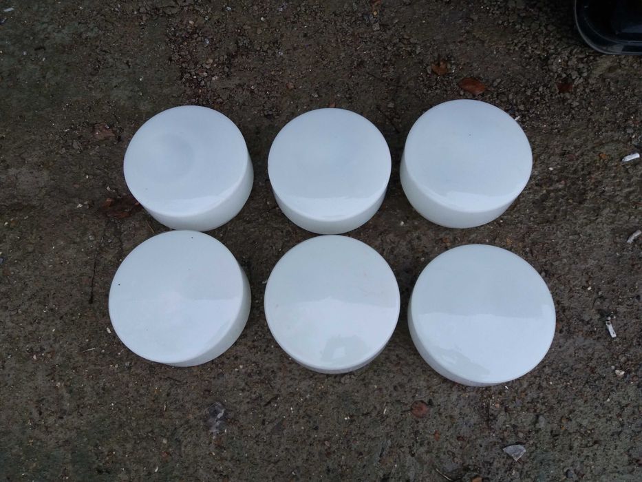 Продам плафоны . .