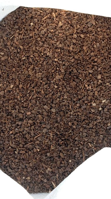 Биохумус от Калифорнийски червей - 6мм сито (зeленчуци, цветя, разсад)