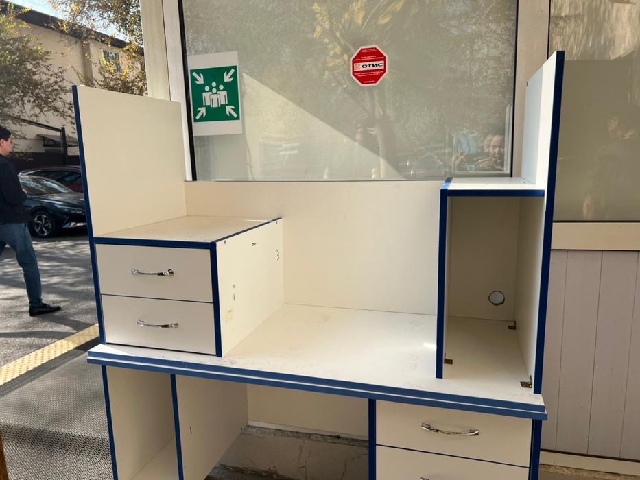 Стол доя компьтера