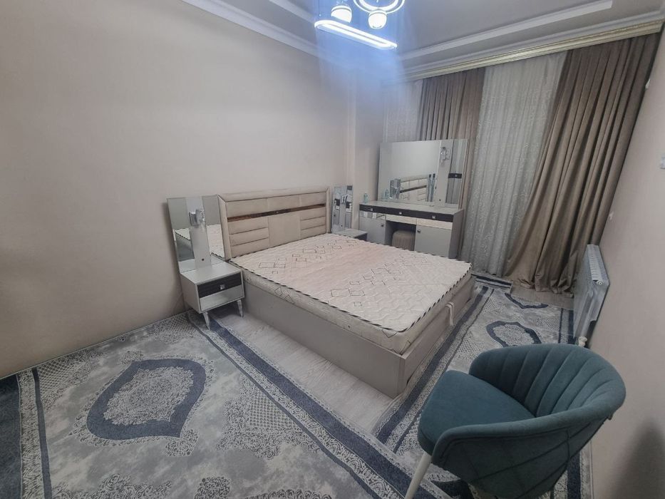 Бунёткор стадиони якин жойда квартира Мирзо Улугбек метро 5 дакика