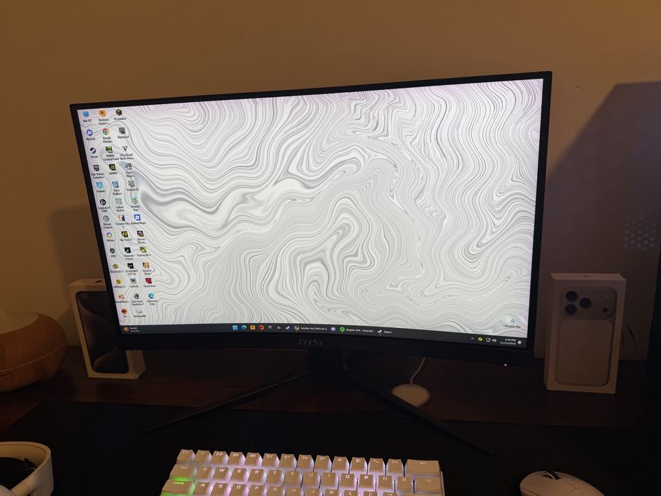 Vand Monitor MSI 144 Hz 4K