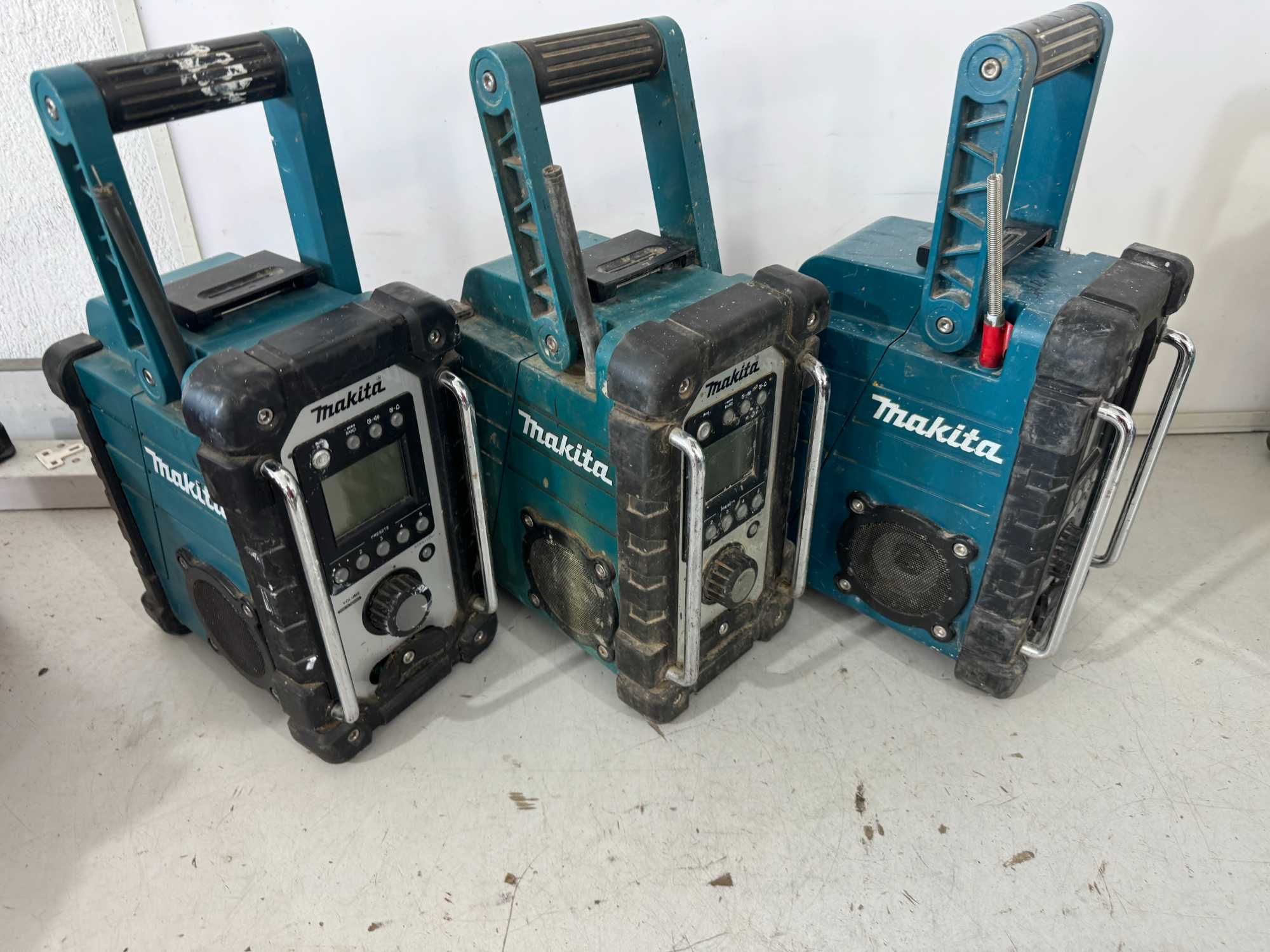Радио - Makita BMR 102 (solo)