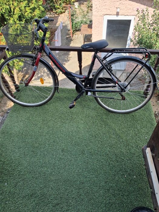 Vând bicicleta de dama