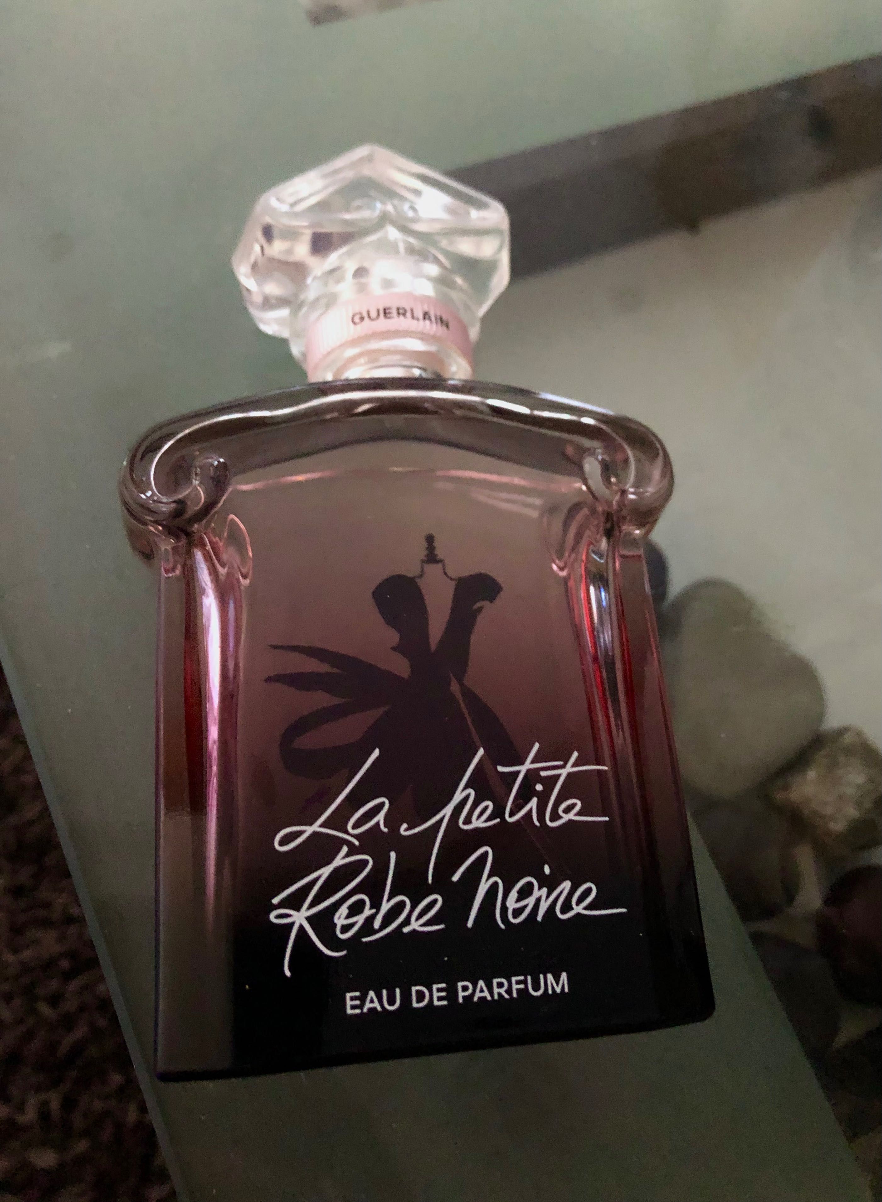 Dior ,Laura Biagiotti -шал ,Guerlain,Спешно