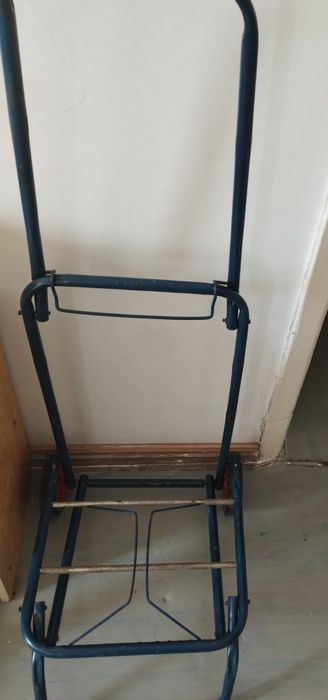 Тележка железная