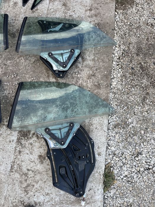 Стъклоповдигач стъкло Mercedes benz C207 W207 E class coupe в207