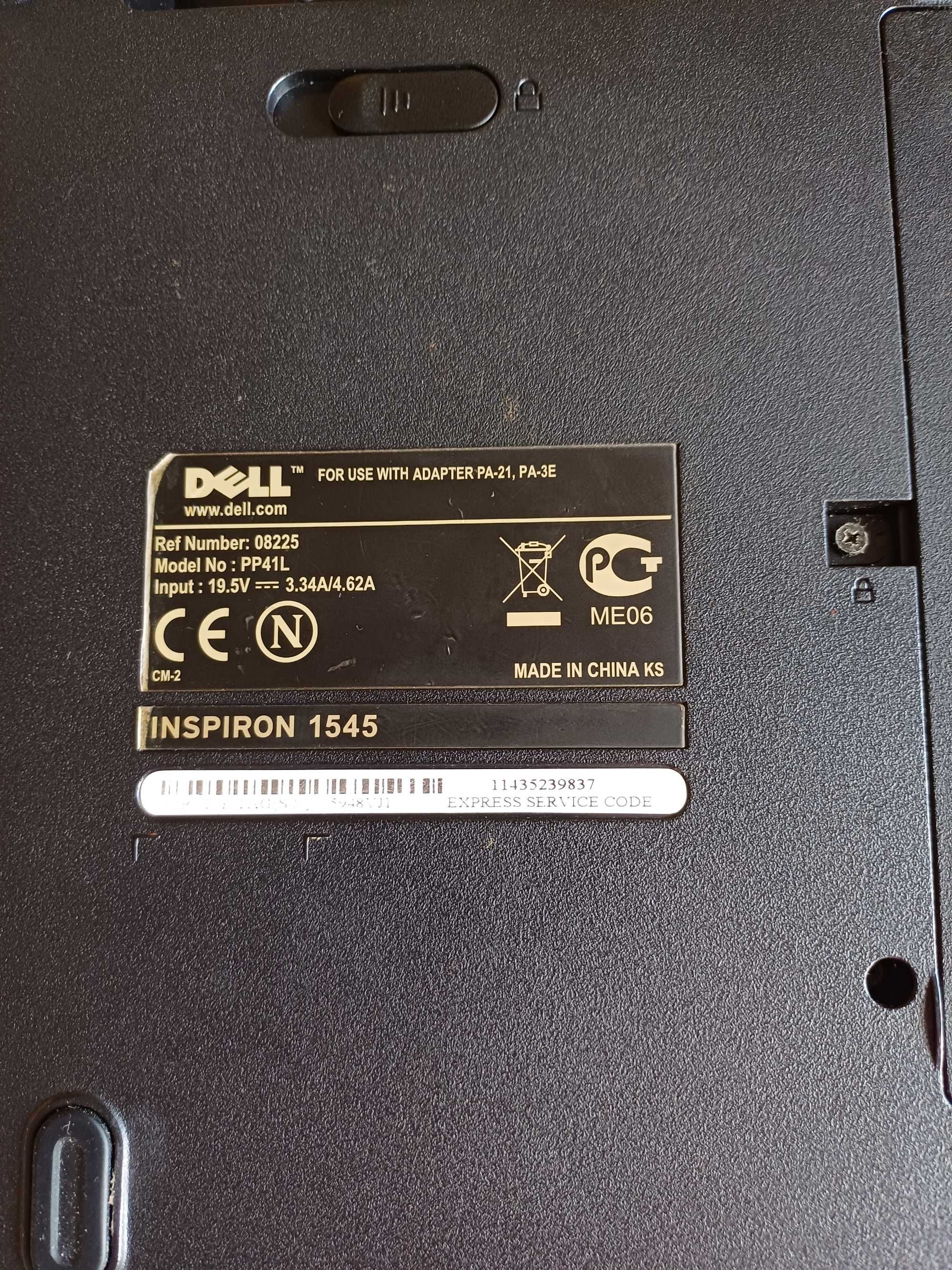 Лаптоп Dell със зарядно