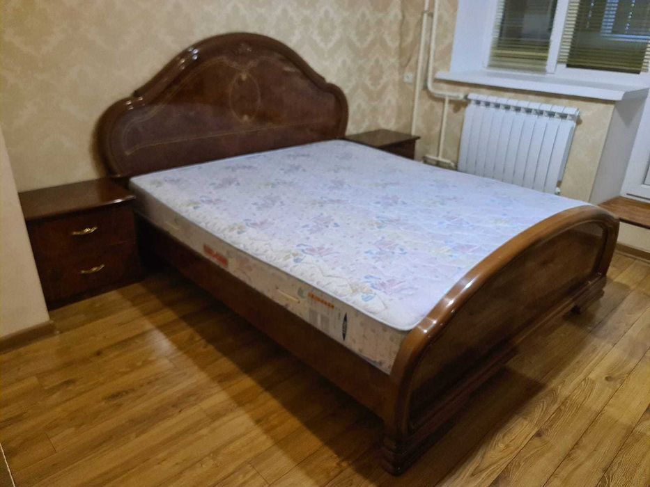 Продам спальня мебель бу