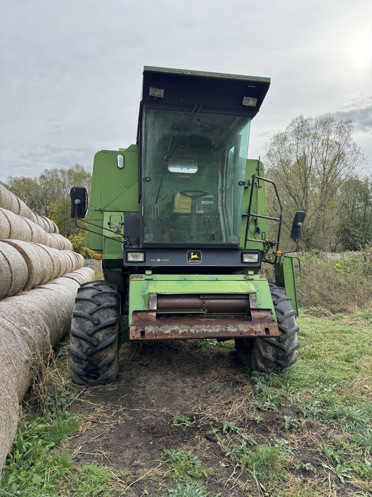 John deere 1072.