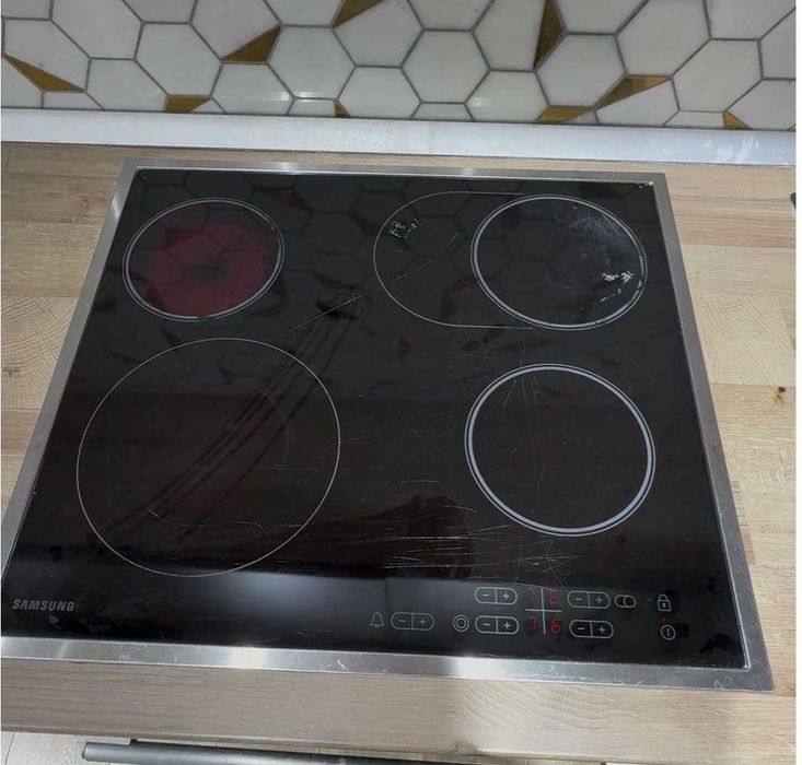Варочная поверхность SAMSUNG
