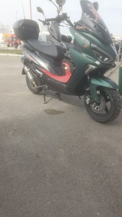 Продам мопед Liya Maxi
