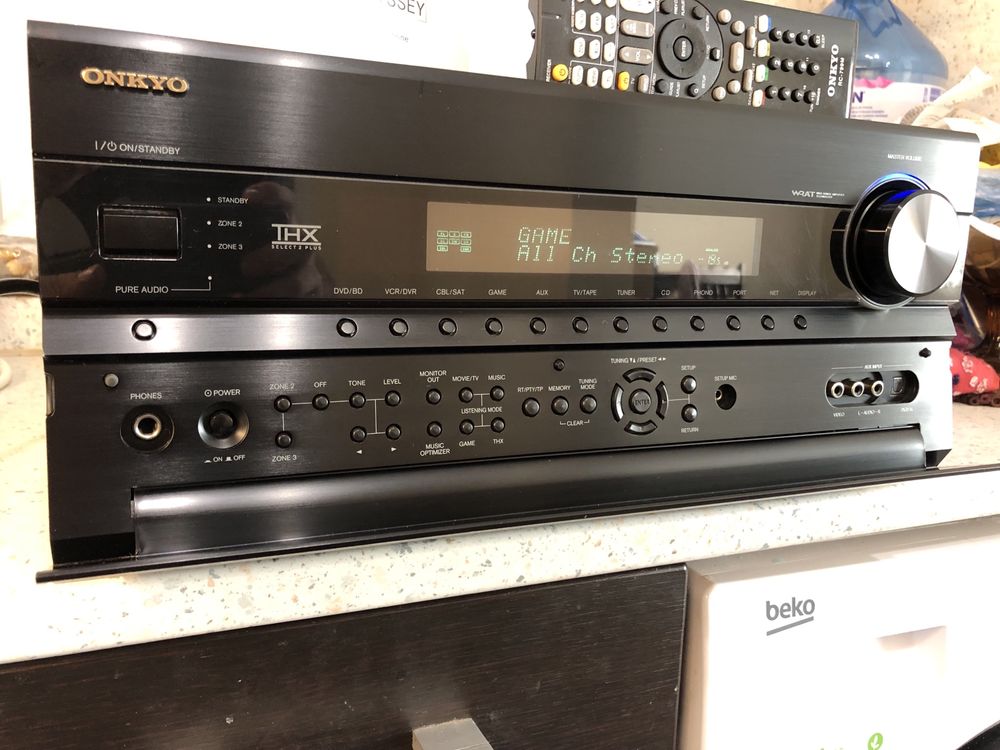 Onkyo TX-NR807 resiver