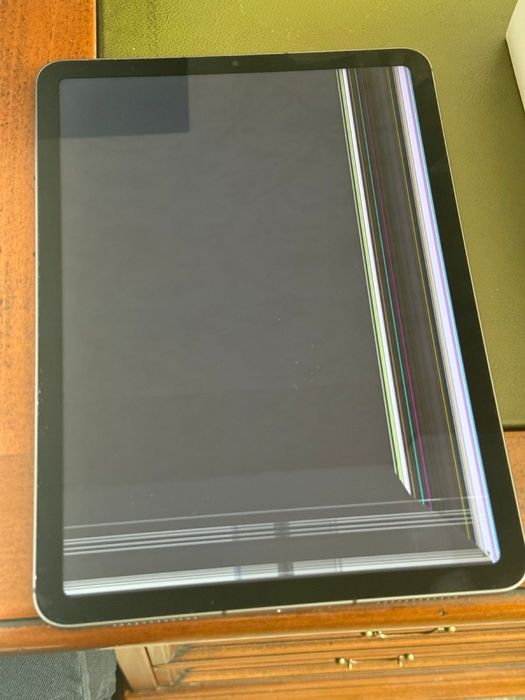 Продам iPad Air новые
