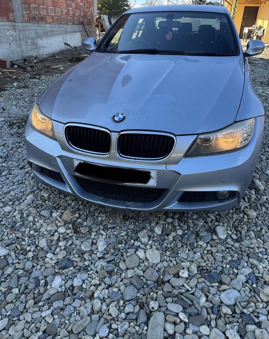 Dezmembrez bmw e90 facelift pachet m capota trager aripa far bara usa