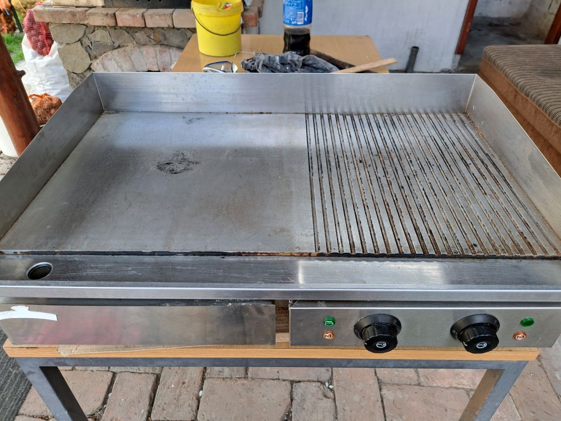 Gratar/grill electric HoReCa 220V neted striat