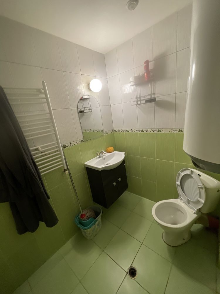 До метростанция Мусагеница 2-стаен 67.54 кв 3-ти етаж