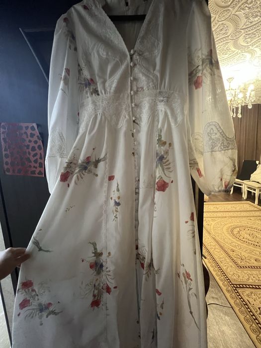 Платья красивая из лена