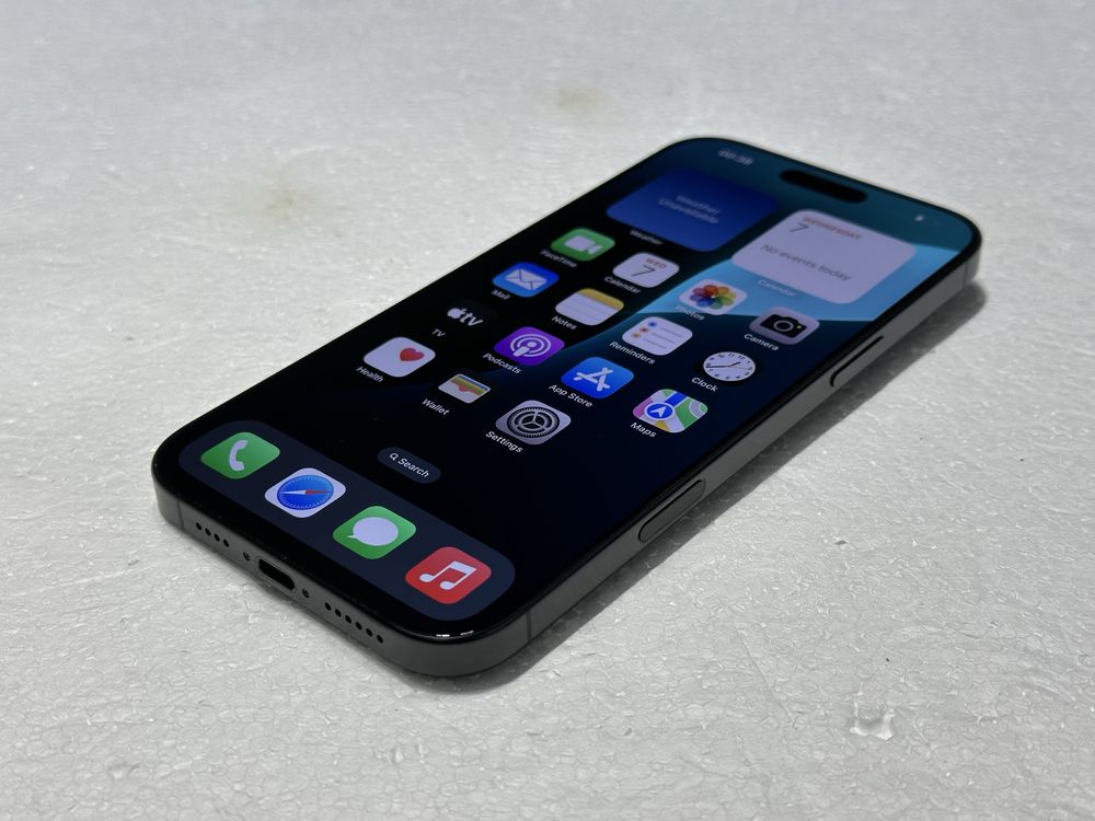 iPhone 16 PRO MAX 256Gb Black titanium Neveroocked 100% bateria 59cic