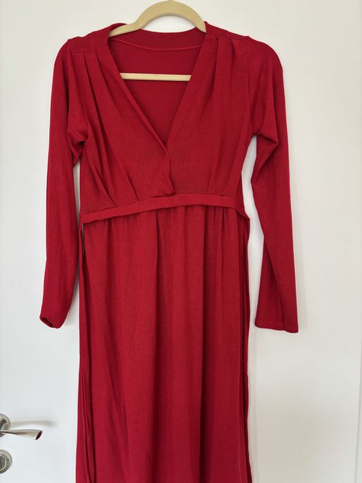 ПОДАРЯВАМ лот дрехи за бременна в размер С