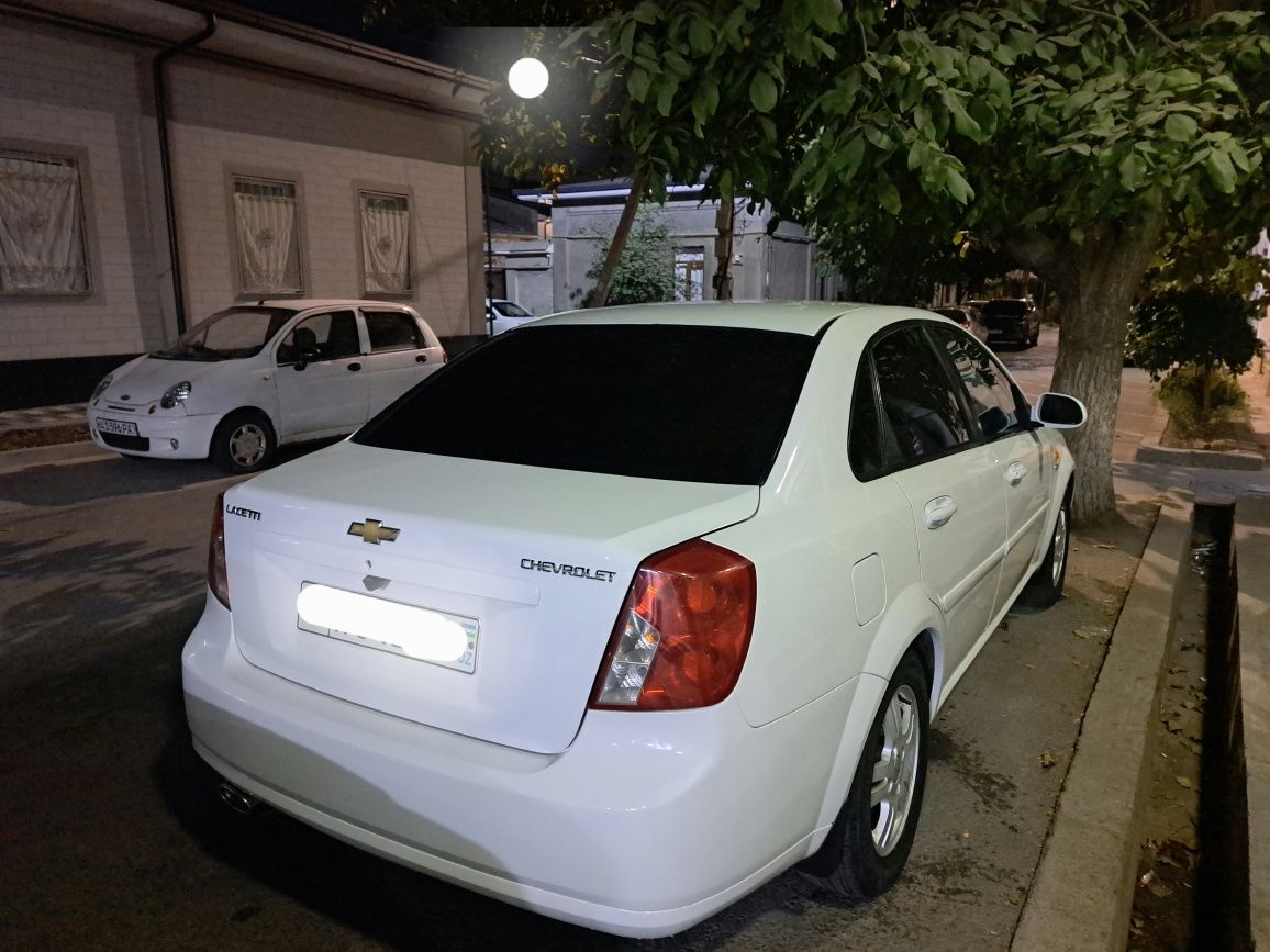 Lasetti 1.6 avtomat 2013yil